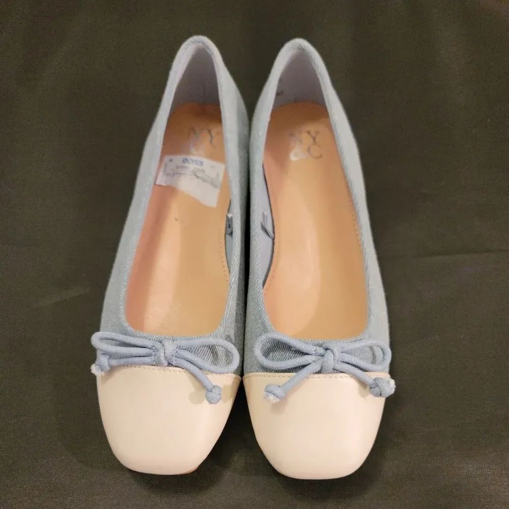 BRAND NEW NY&C ELEGANT DENIN BLUE and CREAM BOWNOT WOMEN's FLATS